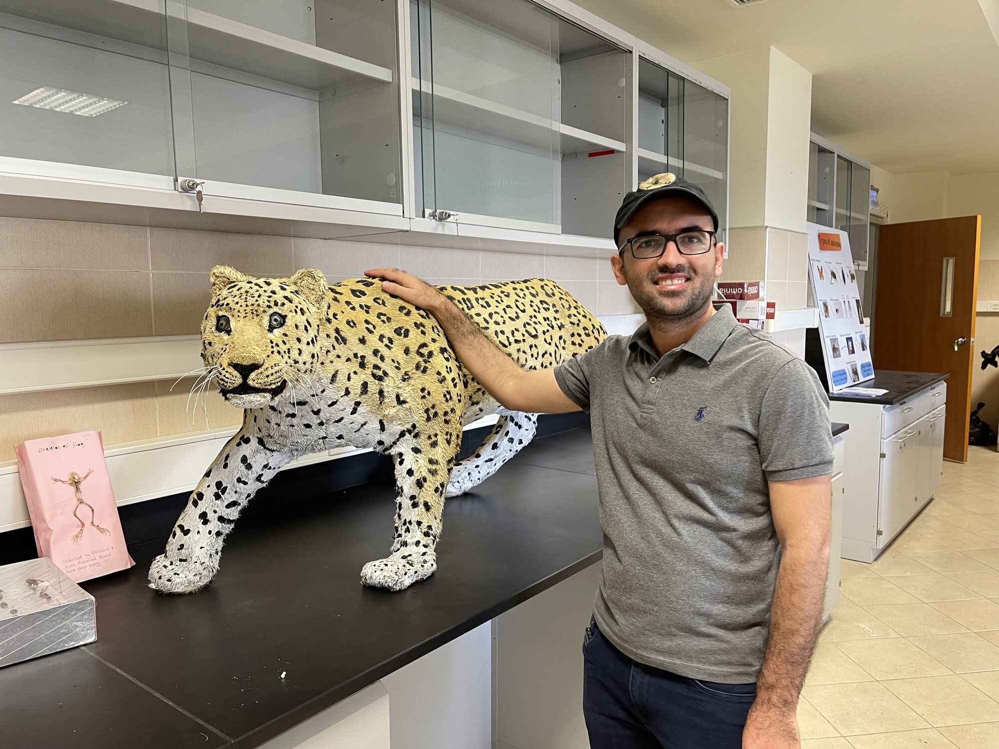 Ramyar Ako Lost_Leopards_by_Ramyar_Ako-01.jpeg
