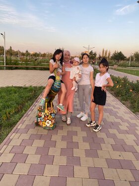 © Nurbaeva Tajykan GU8173_1.JPG