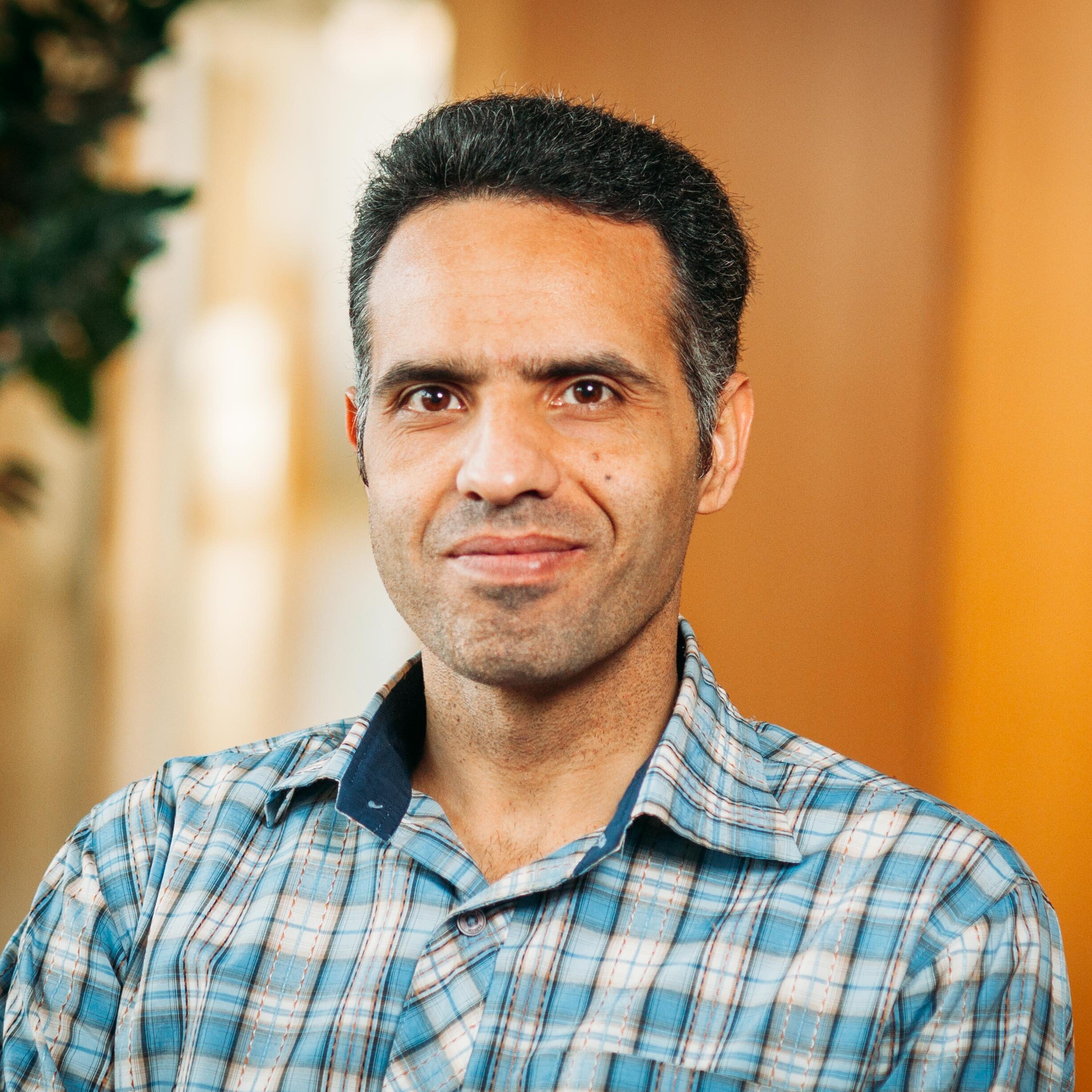  Mohammad Nikafrooz
