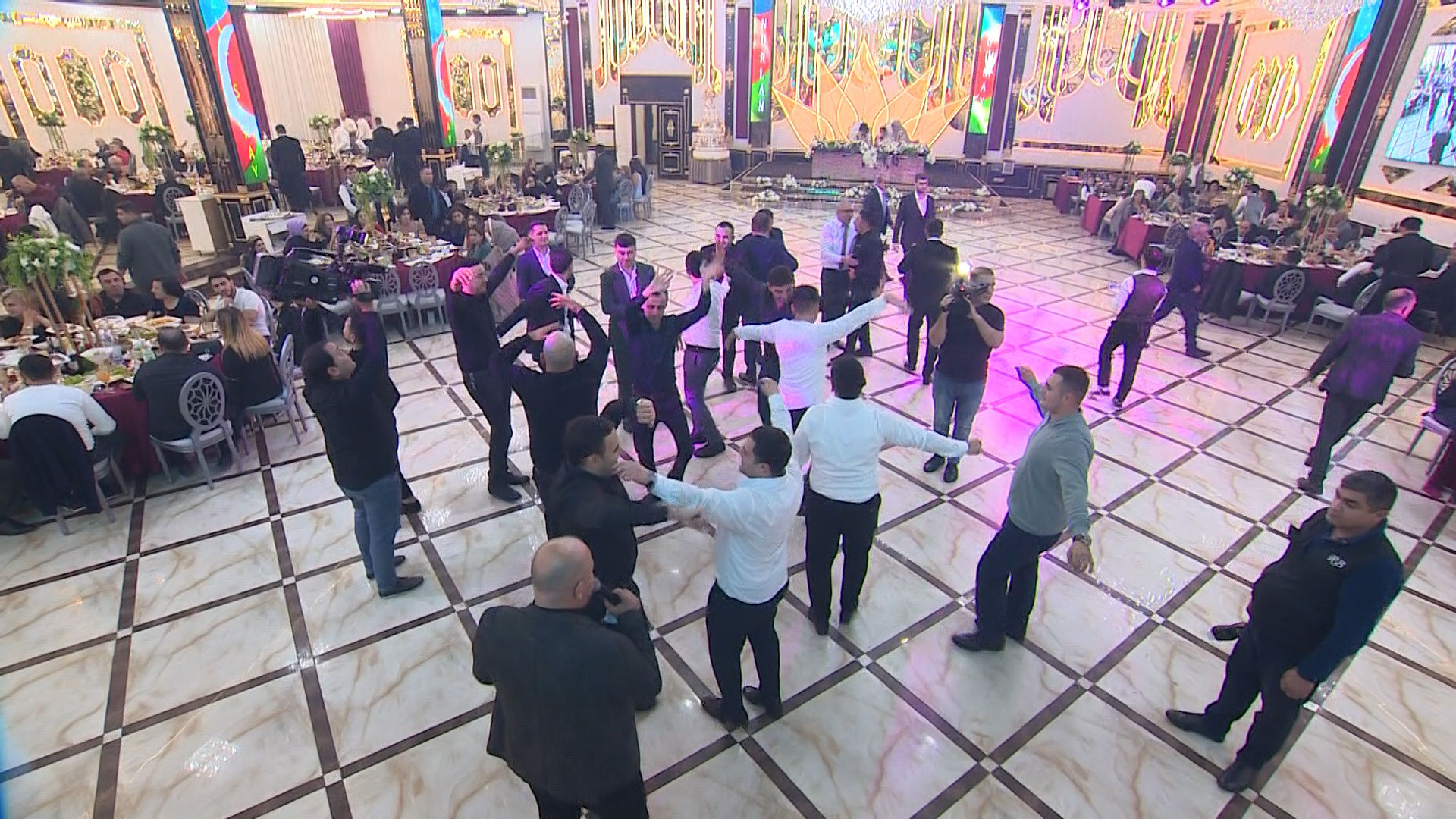 © Ismayil Fataliyev 14_wedding_party__DONE.jpg